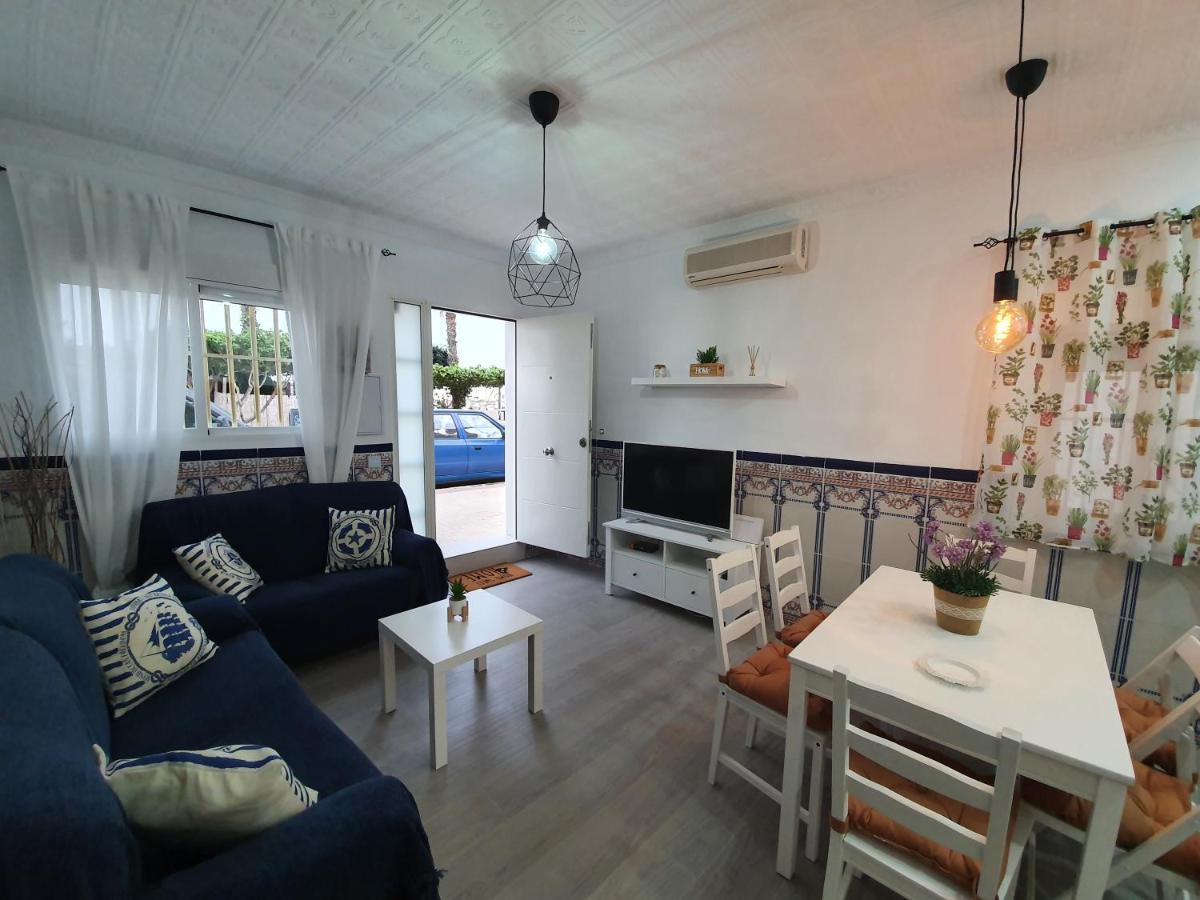 Vila Brisas Del Mar Caleta De Velez Exteriér fotografie